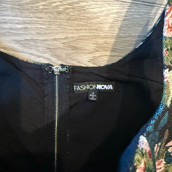 Fashion Nova Major Vibe Floral Corset Top. Small. New w/out tags. - Picture 6 of 6